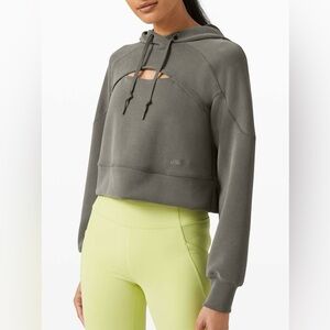 Lululemon Get Centred Crop Hoodie Size 12 Grey Sage
